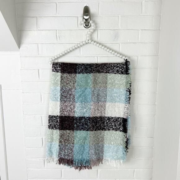 Soft Plaid Print Fringe Multi Colored Scarf - Picture 1 of 3